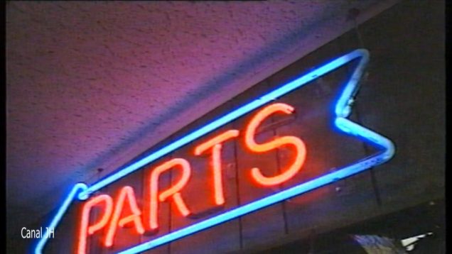 95. Johnny Hallyday-r‚ception de la Harley – 1990 vignette