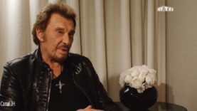 211. Johnny Hallyday-Interview Philippe Manoeuvre-2013 vignette