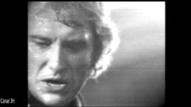 319. Johnny Hallyday et Michel Mallory – La prison des orphelins – 1974 vignette