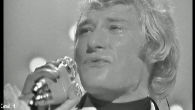 622-johnny-hallyday-fumee-1968-mp4 vignette