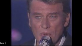 632-johnny-hallyday-ca-ne-change-pas-un-homme-1992-mp4 vignette