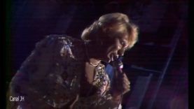 750-johnny-hallyday-cet-homme-que-voila-porte-avion-foch-1979-mp4 vignette