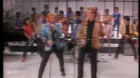 814-johnny-hallyday-et-eddy-mitchell-cartes-postales-dalabama-not-facebook-mp4 vignette