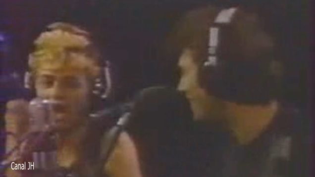 821-johnny-hallyday-et-les-stray-cats-thats-alright-mama-1984-mp4 vignette