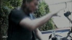 954-johnny-hallyday-possible-en-moto-en-studio-1989-mp4 vignette