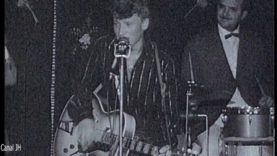 1042-johnny-hallyday-laisse-les-filles-1960-mp4 vignette