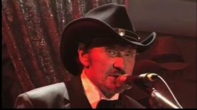 1057-johnny-hallyday-thats-alright-mama-2006-mp4 vignette