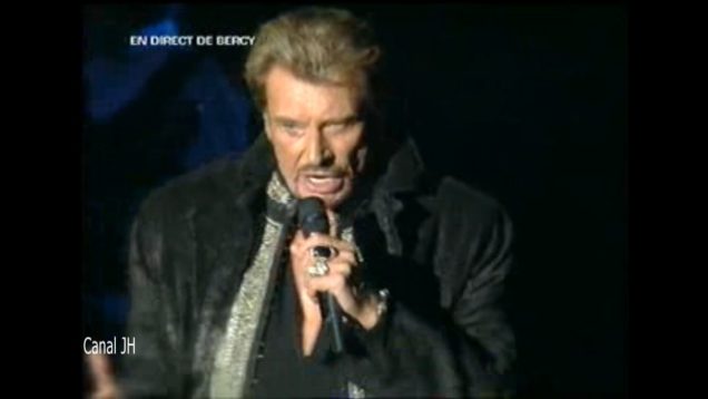 1074-johnny-hallyday-lenvie-flashback-tour-live-bercy-30-sept-2006-mp4 vignette