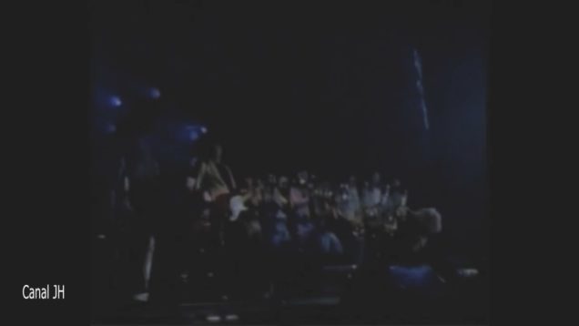 1105-johnny-hallyday-je-suis-seul-palais-des-sports-1982-mp4 vignette