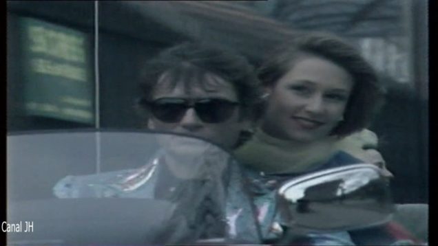 423-johnny-hallyday-mon-ptit-loup-1984-pas-sur-facebook-mp4 vignette