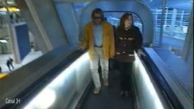 134-johnny-hallyday-depart-pour-las-vegas-1996-mp4 vignette