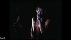 556-johnny-hallyday-les-coups-palais-des-sports-1969-mp4 vignette