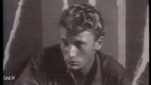 157-johnny-hallyday-destins-de-star-partie-2-sur-41-mp4 vignette