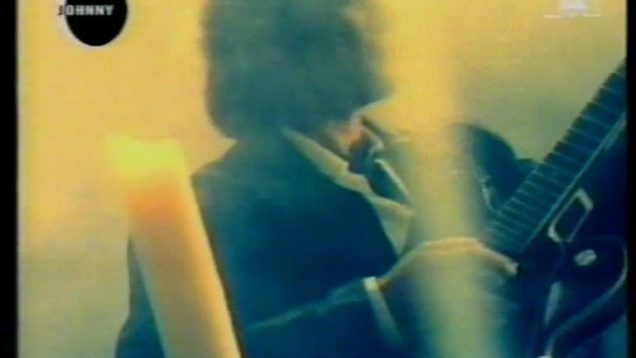 1138-sans-logo-johnny-hallyday-ne-moublies-pas-1995-mp4 vignette