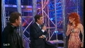 832-johnny-hallyday-avec-mylene-farmer-1999-base-mono-mp4 vignette