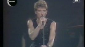 1206-johnny-hallyday-rien-a-personne-la-nuit-johnny-m6-25-decembre-1995-video-converter-com_-mp4 vignette
