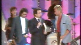 847-johnny-hallyday-et-jean-jacques-goldman-interview-1986-mp4 vignette